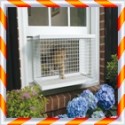 Pencere önü kedi terası